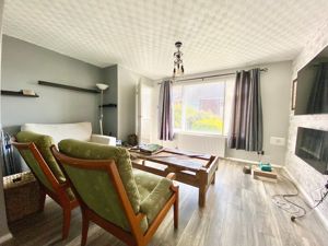 Photo 5- click for photo gallery